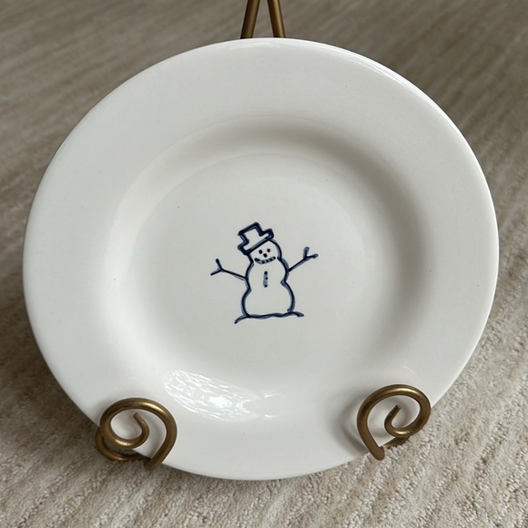 Pottery Barn Keepsake 4pc Dessert/Salad Plates Christmas Snowflake Reindeer Tree - Picture 8 of 16